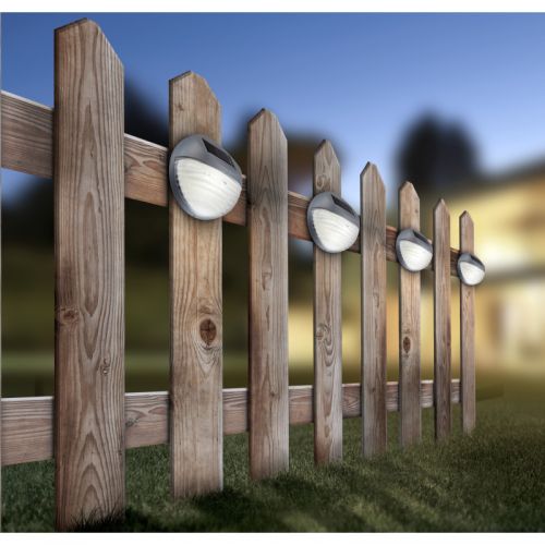 LICHIDARE STOC - Lampă solară pentru perete sau gard 2+2 GRATIS