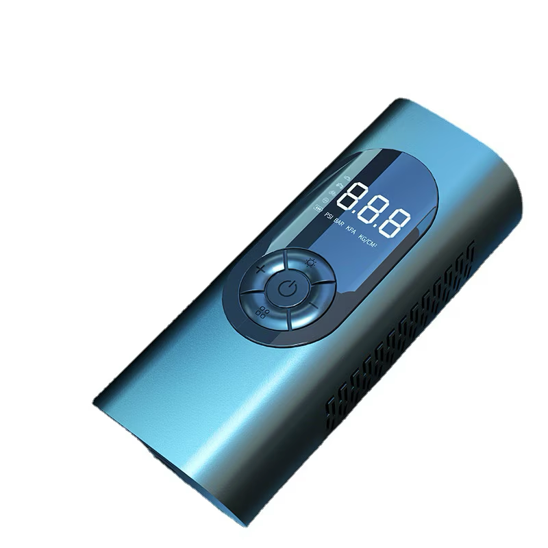 Compresor inteligent auto (150PSI, LED, 4 adaptoare) + stilou auto și afișaj pentru telefon – Cadou gratuit